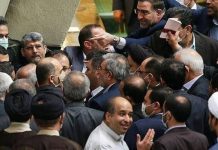 Iranisches Establishment in der Krise: Interne Spaltungen wachsen