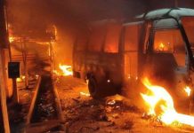 Iran-Aufstand, Tag 19: Regime schaltet Internet ab, Aufstand breitet sich auf 200 Städte aus