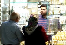 Krieg, Blockaden und Fehlpolitik treiben Iran in die Krise