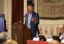 Italienischer Senator Marco Scurria bekräftigt Unterstützung für den iranischen Widerstand
